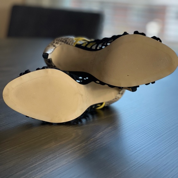 Steve Madden Sleik Sandals 8M - Picture 4 of 6